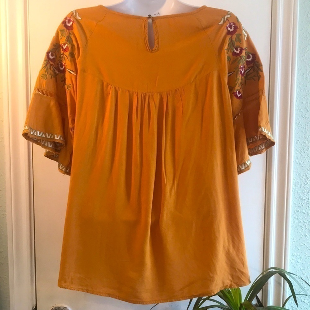 Beautiful Fall Embroidered Top - Picture 7 of 13